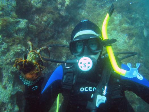 Anthony Hill underwater