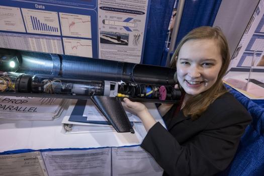 Rachel shows off her submersible device inspired by jellyfish