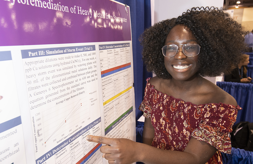 ISEF Category Plant Sciences, Amara Ifeji, USA