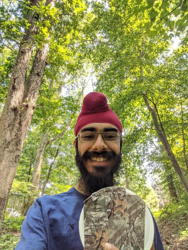 Jagdeep Bhatia, STS finalist, finds geocache in Green Brook, New Jersey