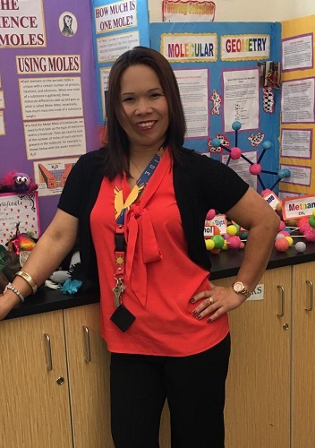 Melba is a chemistry teacher at Bernalillo High School in Rio Rancho, New Mexico.