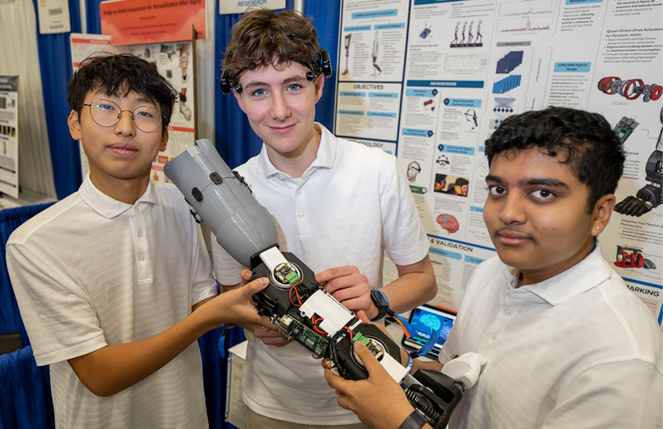 ISEF 2025: Samuel Skotnikov, Chanyoung Kim and Eeshaan Prashanth, Marcus High School, TX, United States of America: ENBM062T - Non-Invasive Brain-Controlled Bionic Leg 