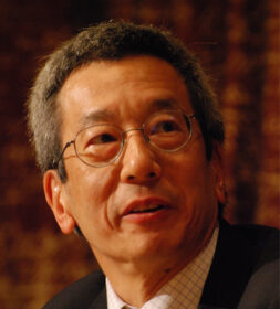 Roger Tsien - Notable alumni headshot