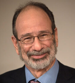 Notable alumni headshot Alvin Roth