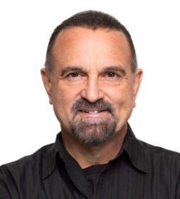 Notable Alumni Headshot George Yancopoulos