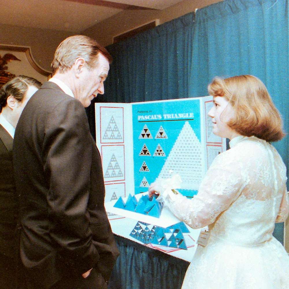 STS winner Ashley Reiter meets President George H. W. Bush 