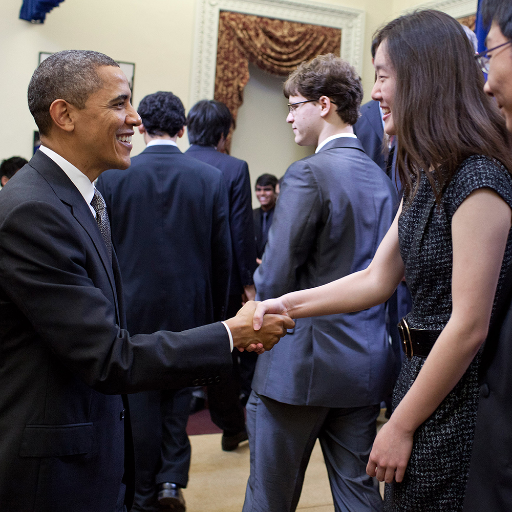 STS finalist Amy Chyao meets President Obama