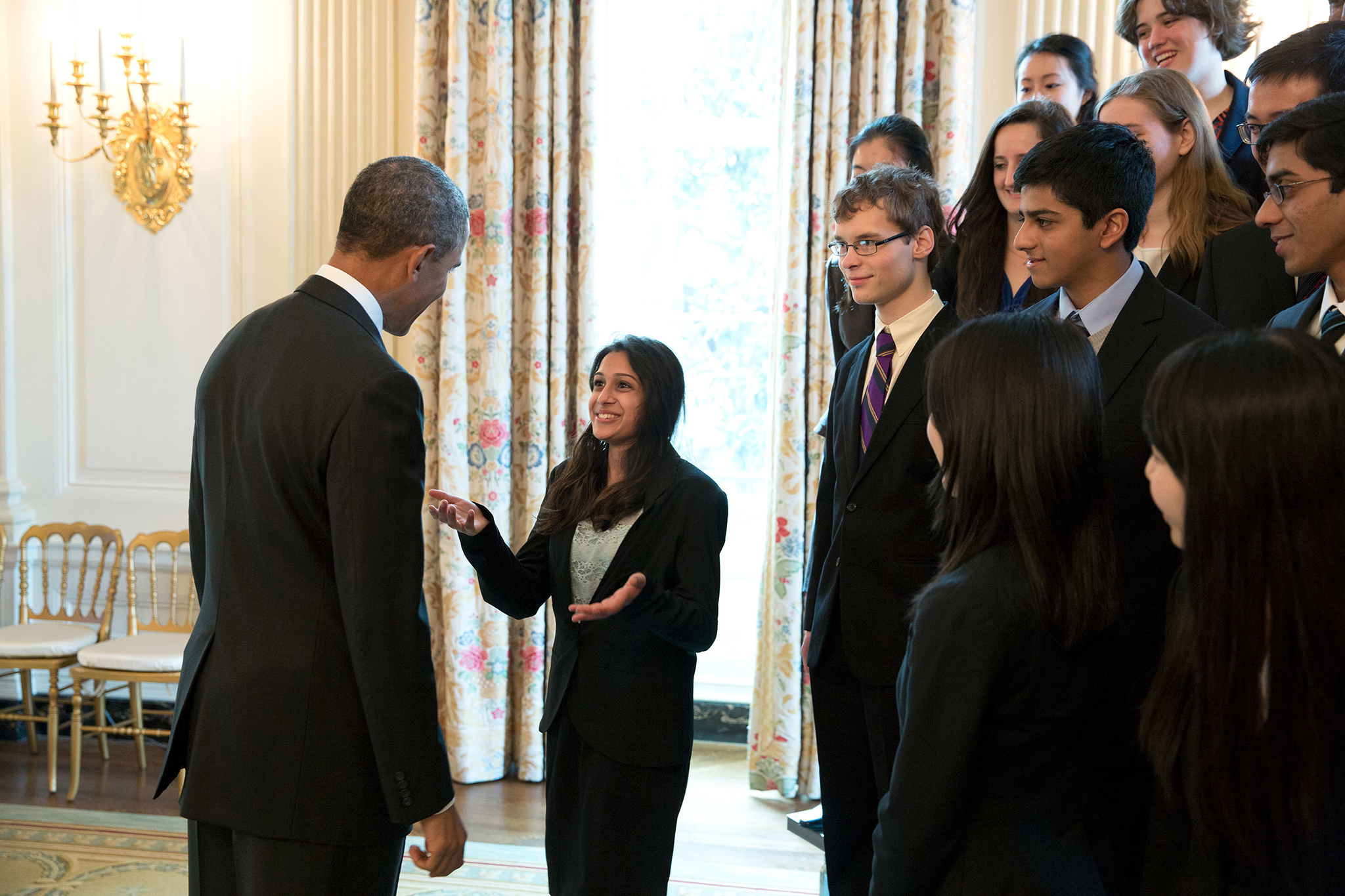 STS finalist Esha Maiti meets President Obama at the White House