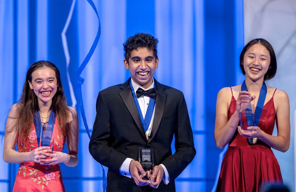 The Top 3 Award Winners at the 2023 Regeneron Science Talent Search: Neel Moudgal (center)Emily Ocasio (left) and Ellen Xu (right)