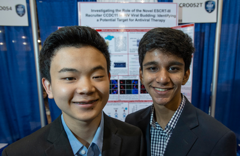 2019 ISEF Winners of the EU Contest for Young Scientists Award: Leo Takemaru and Poojan Pandya