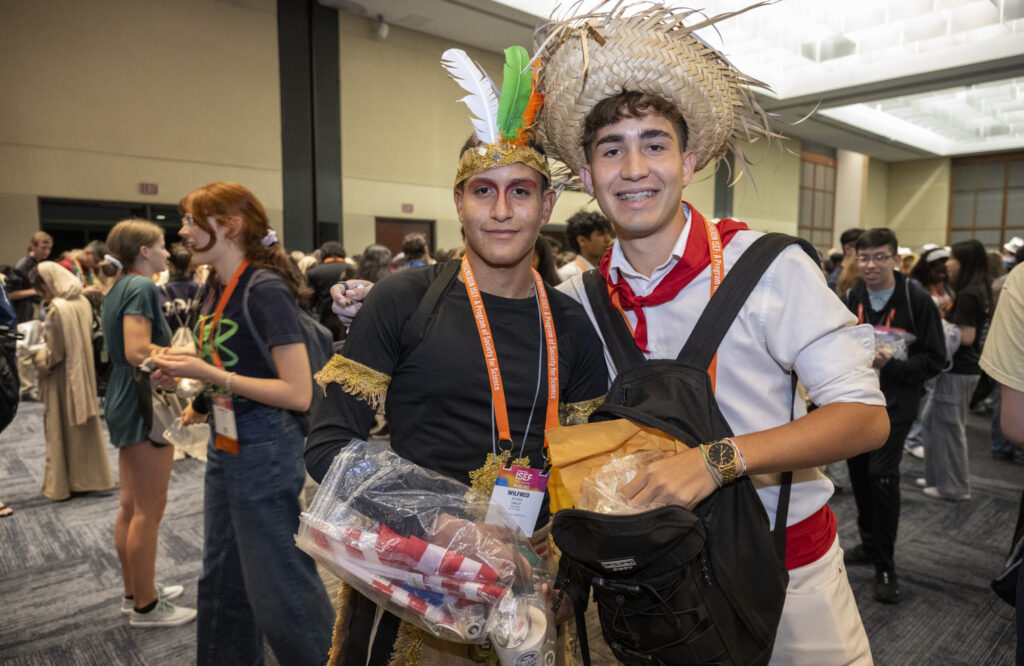 2023 Regeneron ISEF finalists from Puerto Rico pose for a photo during the pin exchange.