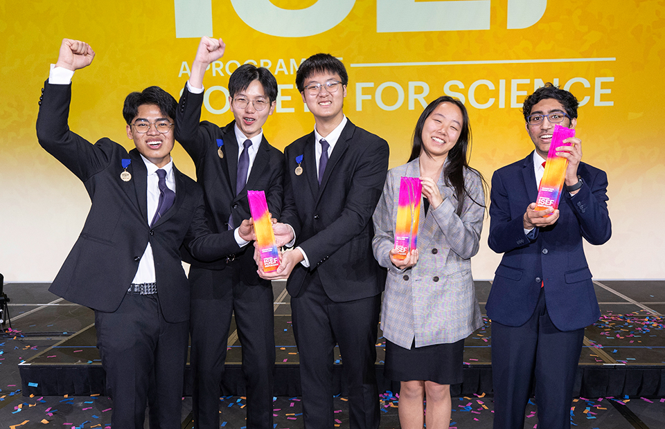 ISEF 2023 Grand Awards Ceremony - Dallas, Texas - Top Award Winners ISEF 2023 Grand Awards Ceremony - Dallas, Texas - Kaitlyn Wang (Grand Award Winner), Saathvik Kannan, Teepakorn Keawumdee, Pannathorn Siri, and, Poon Trakultangmun