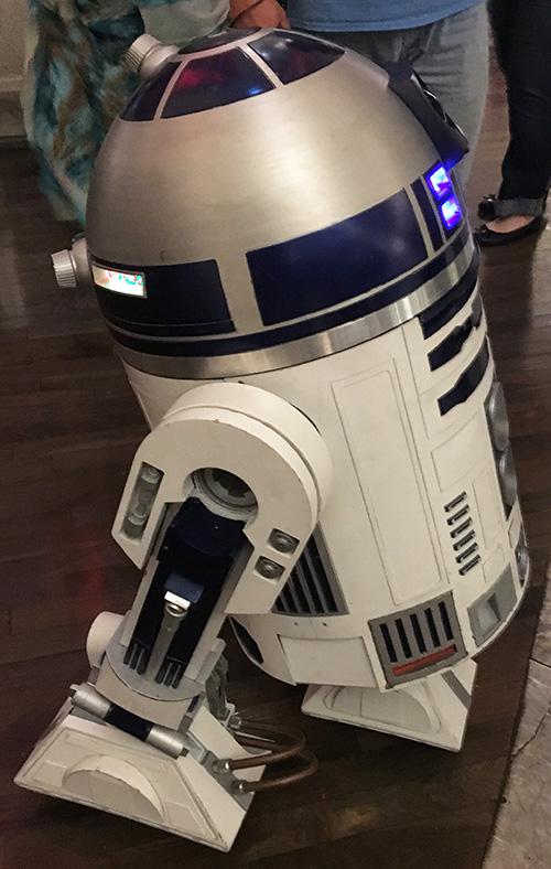 DragonCon attendees don't only dress up as their favorite characters — some build them, including a homemade replica of R2D2.