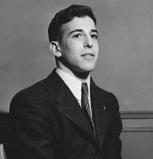 Ben Mottelson received the 1975 Nobel Prize in Physics for his development of the theory of the structure of the atomic nucleus.