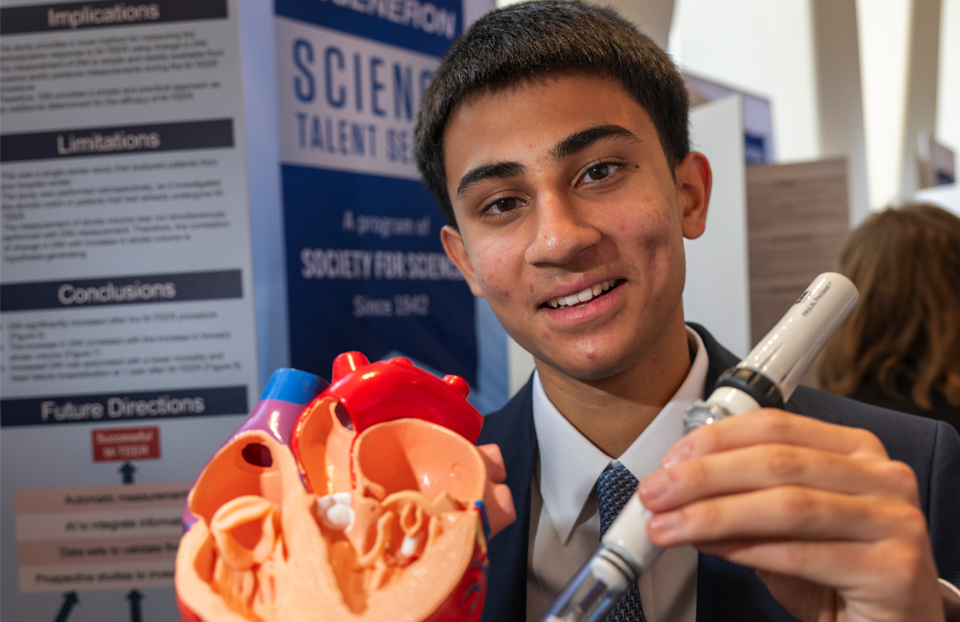 2025 Science Talent Search Finalist Vishwum Kapadia