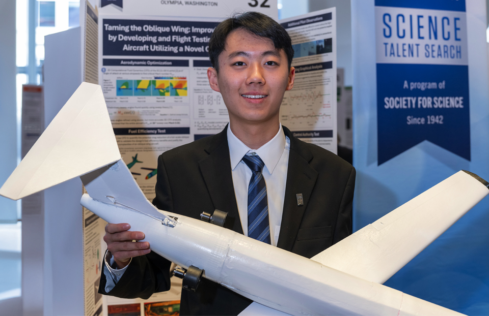 2025 Science Talent Search Finalist Kevin Shen