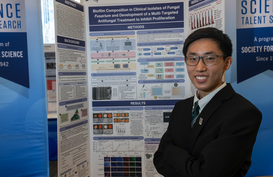 2025 Science Talent Search Finalist Ray Zhang