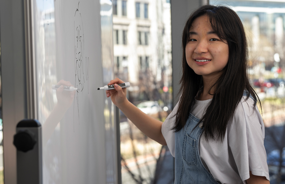 2025 Science Talent Search Finalist Amy Xiao