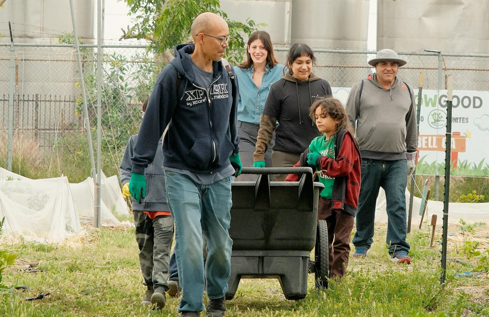 A heartfelt thank you to Grow Good Farms and all the amazing volunteers who joined us on April 20th for our Earth Day Extravaganza!