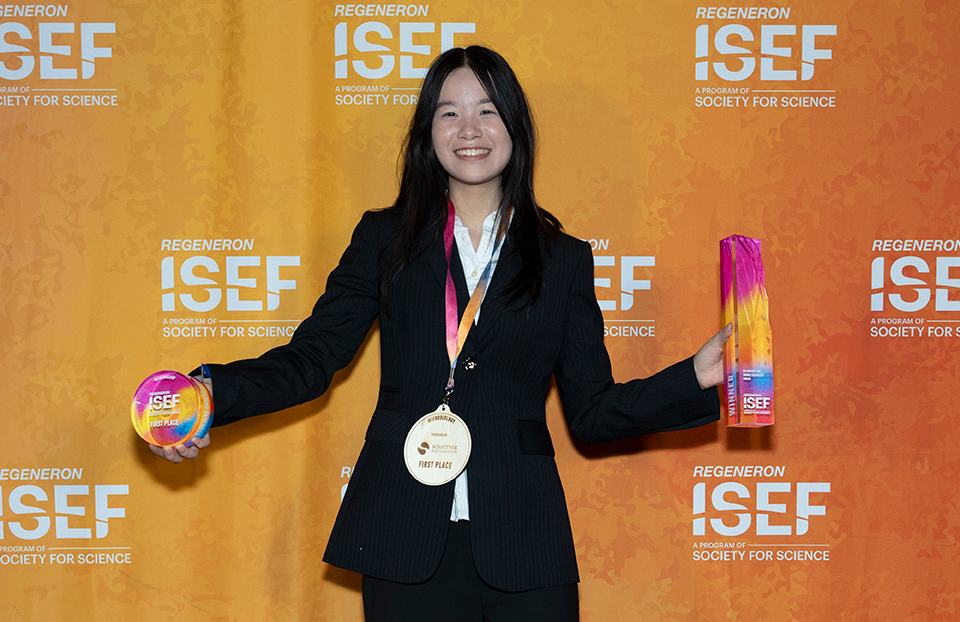 ISEF 2025: Abigail Qi, 16, of Baton Rouge, Louisiana, received the EU Contest for Young Scientists Award. Their project will represent Regeneron ISEF at the EU Contest for Young Scientists to be held this September in Riga, Latvia.