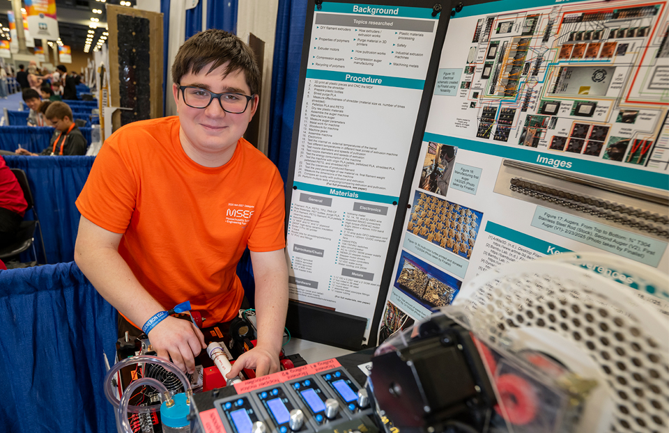 ISEF 2025: Benjamin Davis, $75,000 Regeneron Young Scientist Award