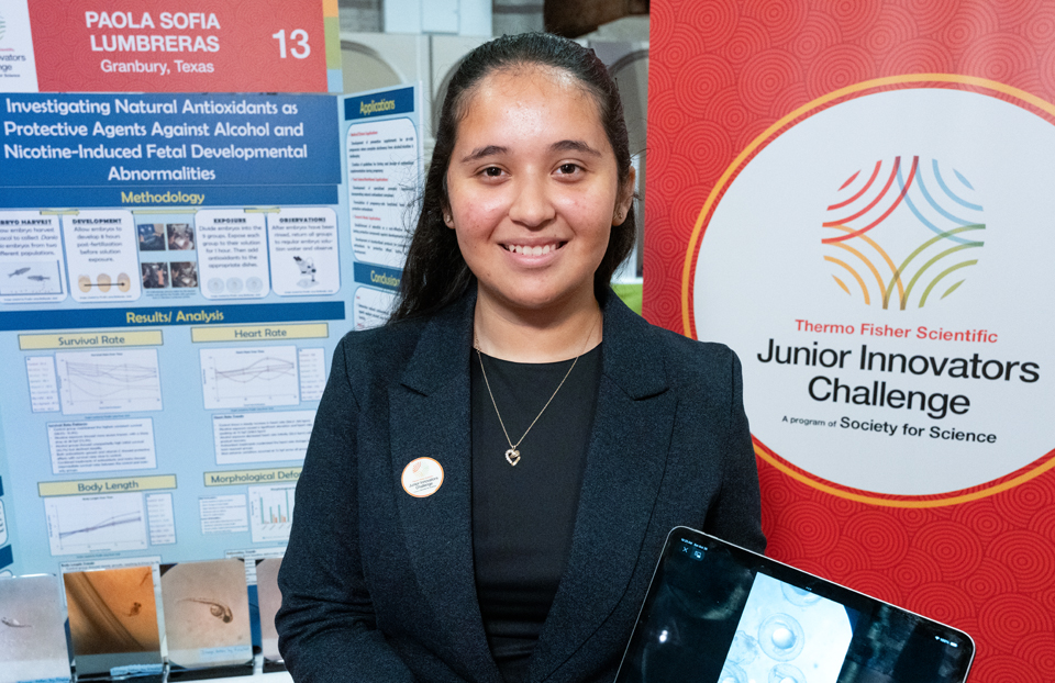 Paola Sofia Lumbreras - Public Day for the finalists of the 2025 Thermo Fisher Scientific Junior Innovators Challenge