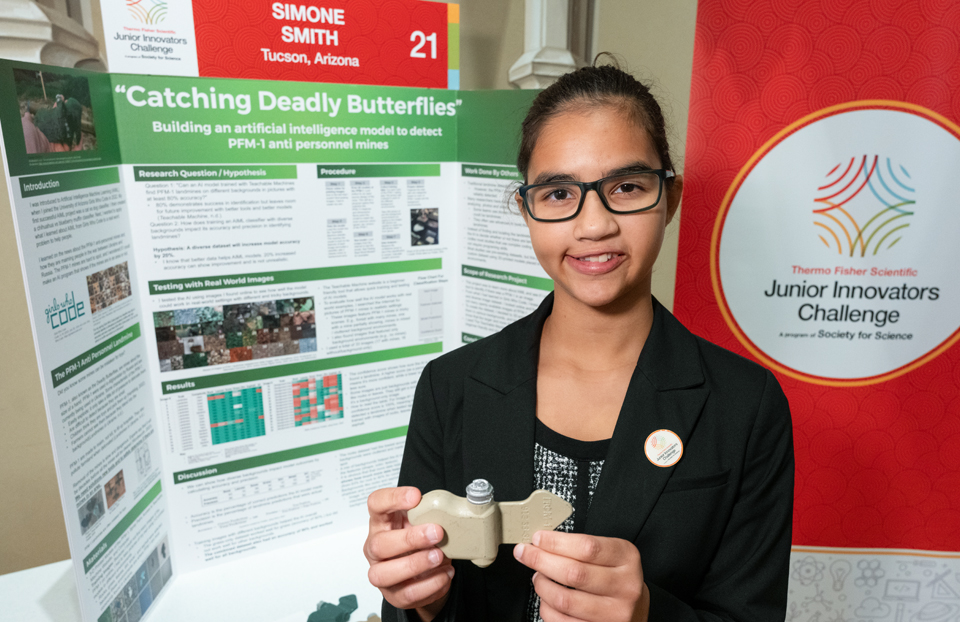 Simone Smith - Public Day for the finalists of the 2025 Thermo Fisher Scientific Junior Innovators Challenge
