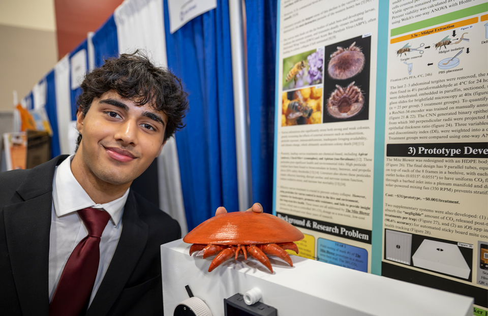 Grand Award Winner ISEF 2026, Phoenix: Aakash Manaswi, 17, of Orlando, Florida, received the Peggy Scripps Award for Science Communication of $10,000 for creating a carbon dioxide (CO2)-based system that kills honey bee pests.