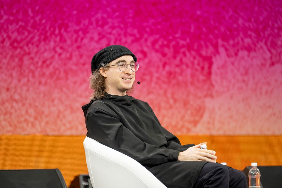 David Holz, founder and CEO of Midjourney and a Society for Science Trustee, speaks at the 2026 Regeneron International Science and Engineering Fair.