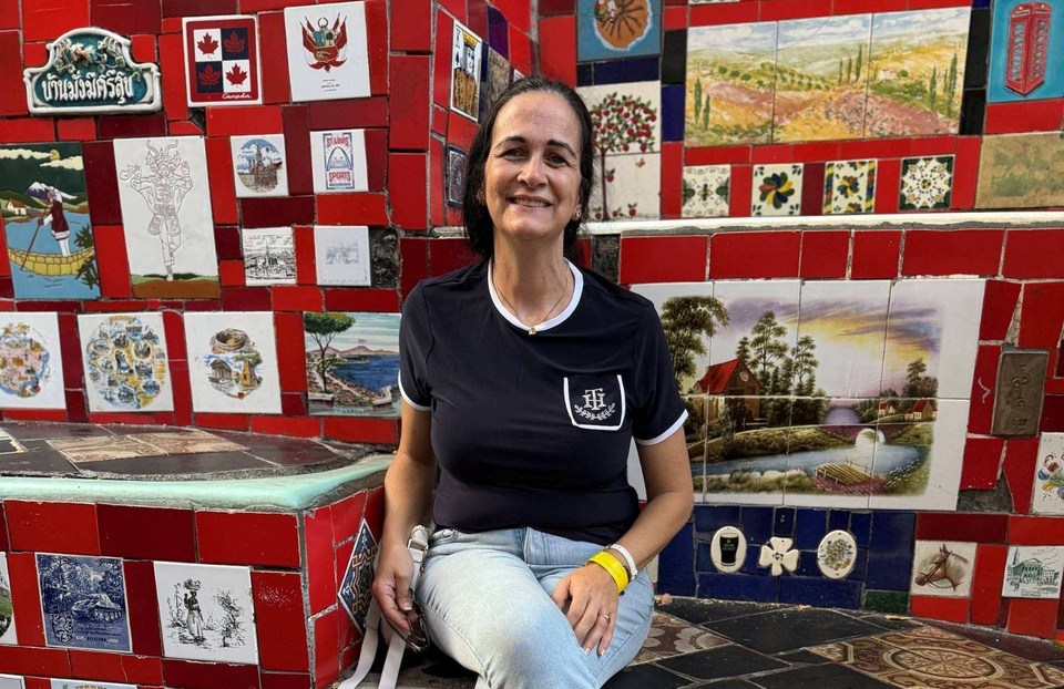 Milene de Marias, a teacher at Southcrest Christian School in Lubbock, Texas, helps students build confidence and curiosity through independent research.